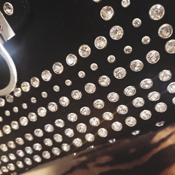 CHARM & LUCK Blk Suede w/Cry. Heart Satchel Vintage NWOT - Picture 10 of 12